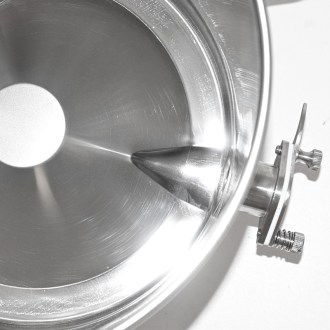 Tanque de extracción y clarificación Mellarius MaxiLine 50 kg con elemento calefactor integrado