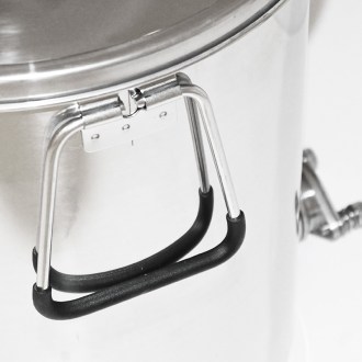 Extractor de miel Mellarius MiniLine 25 kg - grifo de acero inoxidable